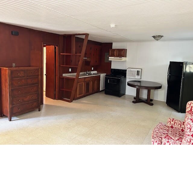 Building Photo - 1113 Skidaway Rd