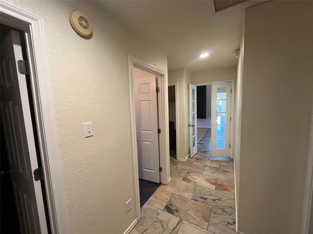 Building Photo - 525 Bent Wood Ln