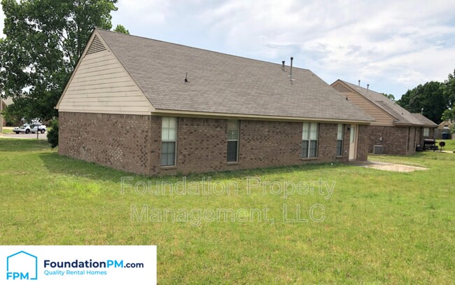 Building Photo - 3820 Farm Gate Cove