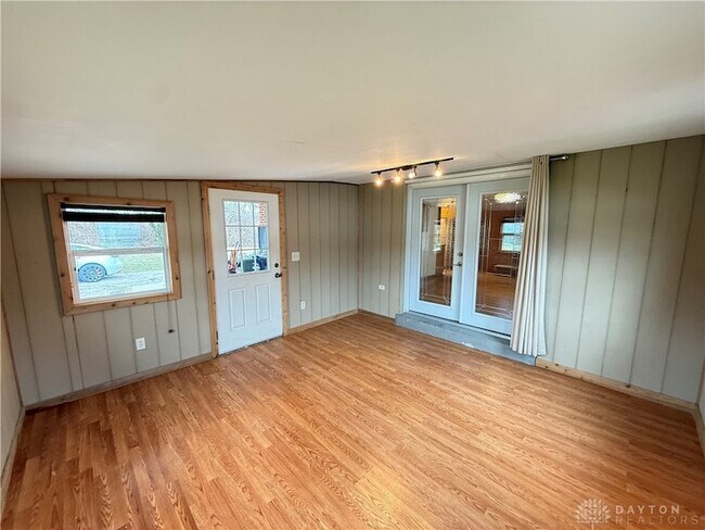 Building Photo - 3641 Maxton Rd