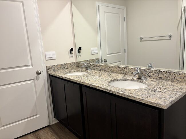 Building Photo - 359 Forest Edge Ave