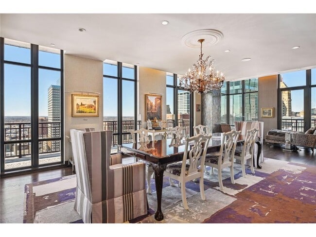 Building Photo - 201 S 11th St