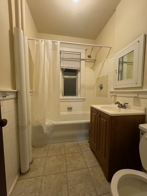 Building Photo - 86 Maple St