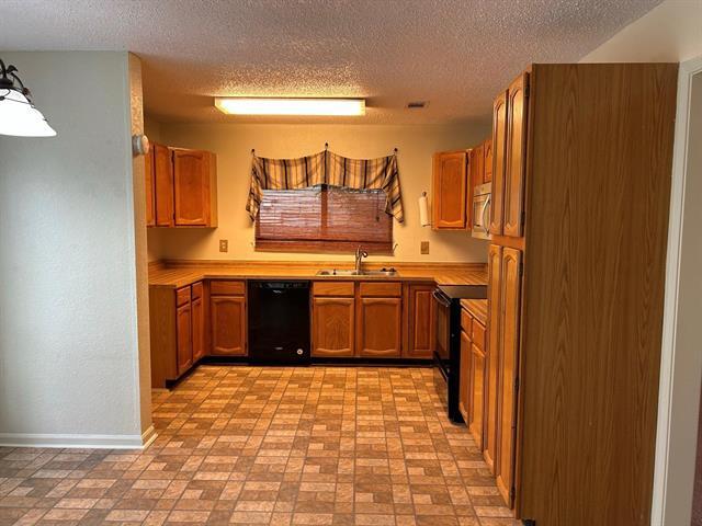 Building Photo - 1225 Eaton Ln