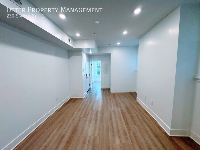 Building Photo - 230 S 46th St