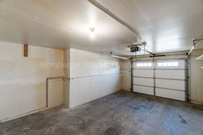 Building Photo - 15202 E 8th Ave