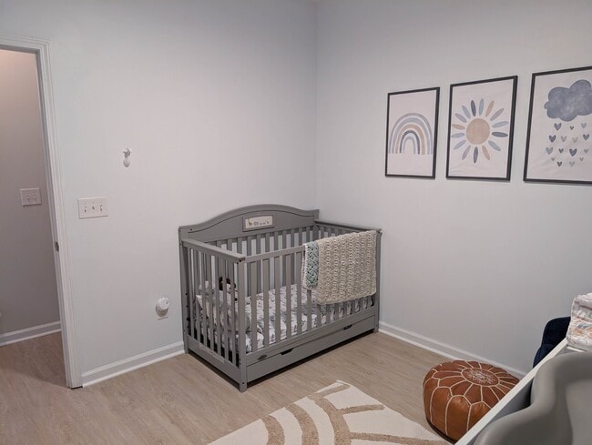 Building Photo - 4717 Farm Lake Dr