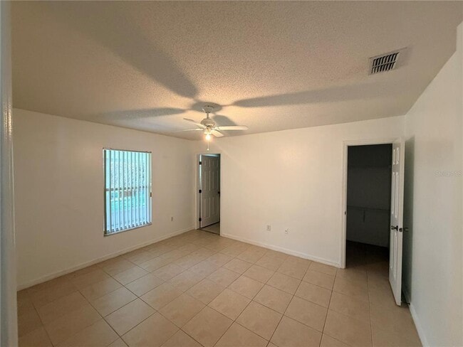 Building Photo - 2411 Kam Ct