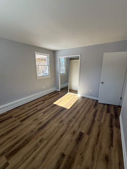 Building Photo - 51 Dixon Rd