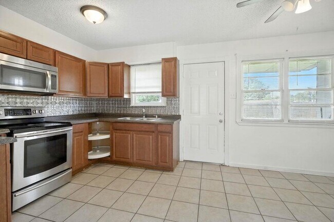 Building Photo - 5123 38th St