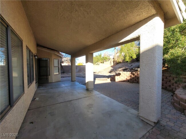 Building Photo - 278 Grand Olympia Dr