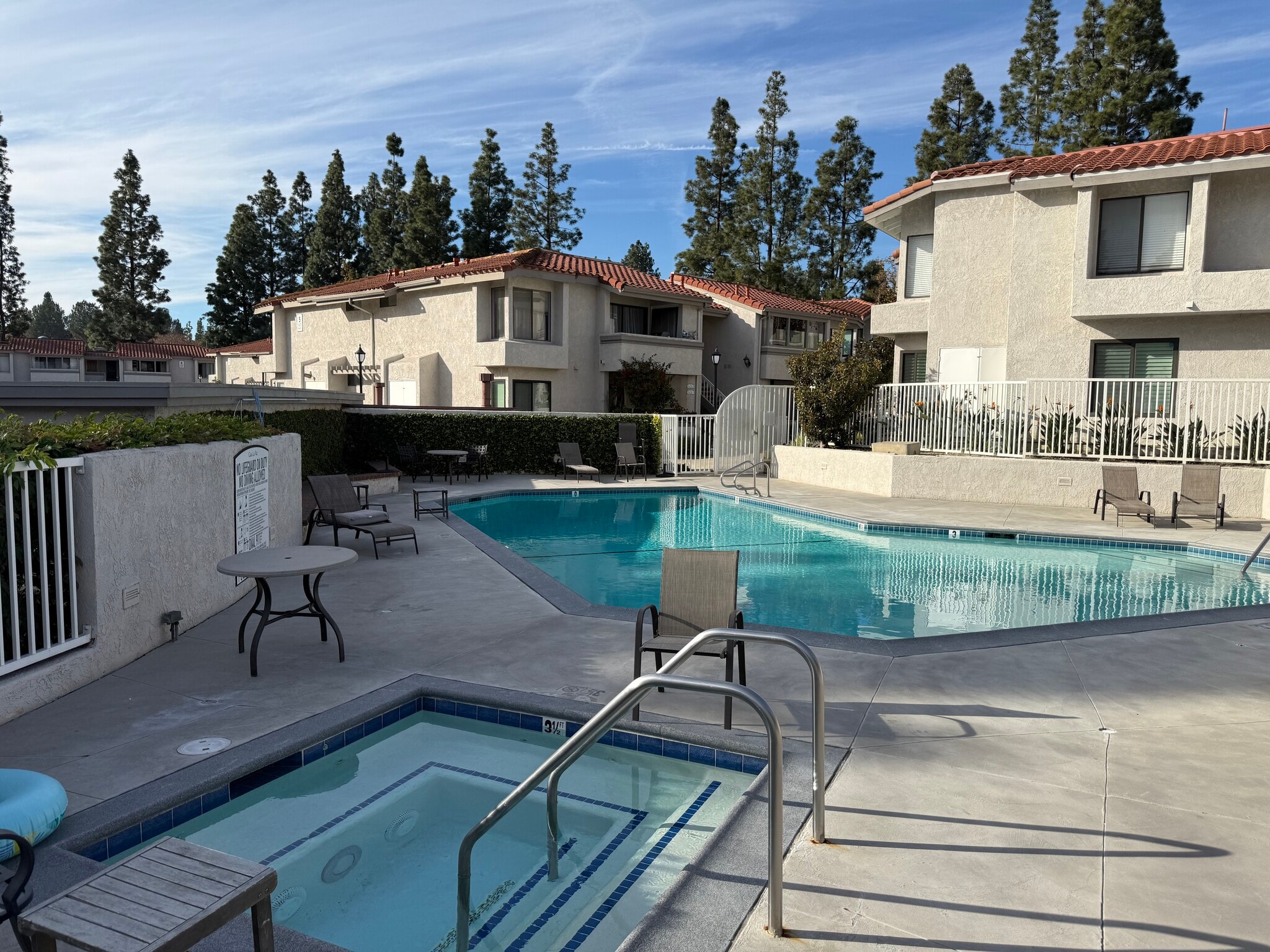 Building Photo - 24322 El Pilar