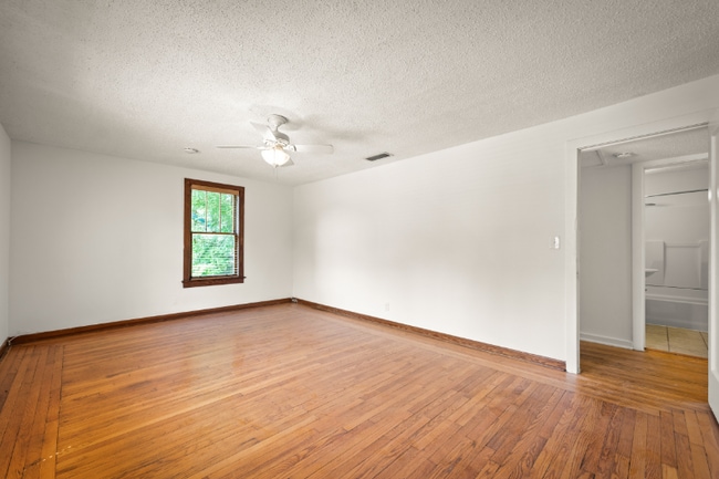 Building Photo - 4315 Antisdale St