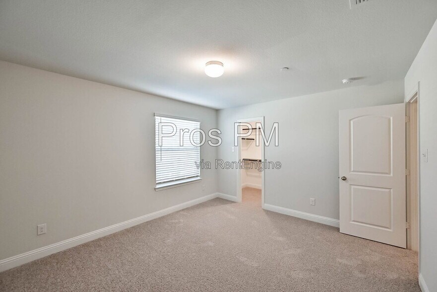 Building Photo - 4256 Mingo Dr