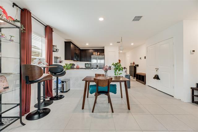 Building Photo - 5613 Rockrose Ln