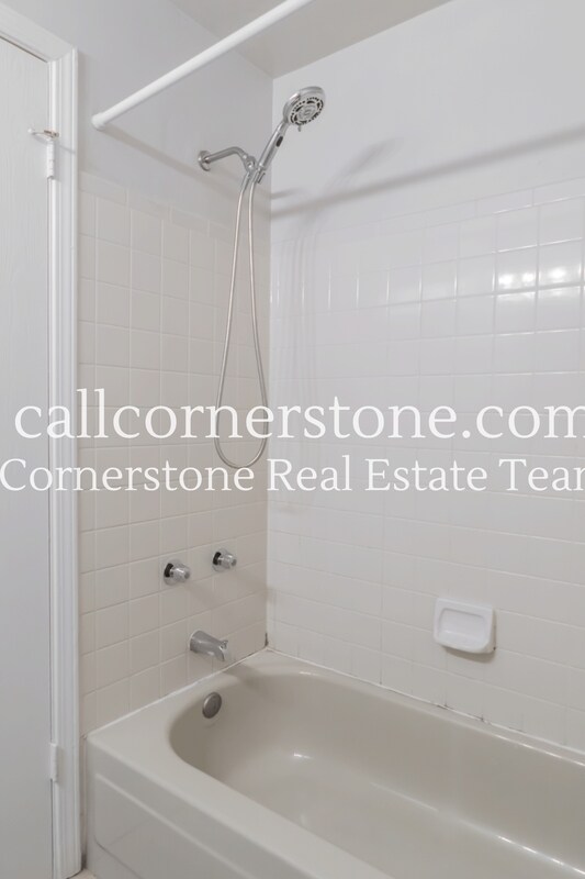 Building Photo - 6711 Overland Dr