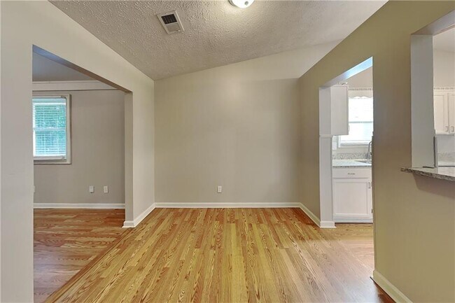 Building Photo - 1719 Colemans Landing