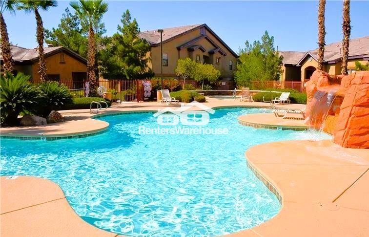 Building Photo - 8250 N Grand Canyon Dr