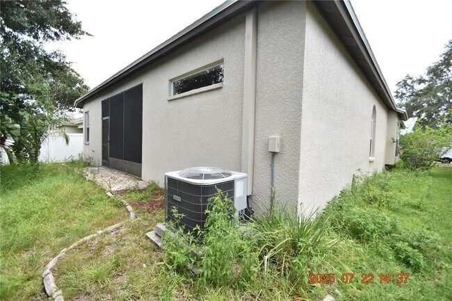 Building Photo - 11321 Flora Springs Dr