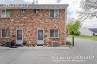 Building Photo - 4994 S Main-1