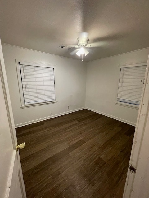 Building Photo - 711 Macy Ave