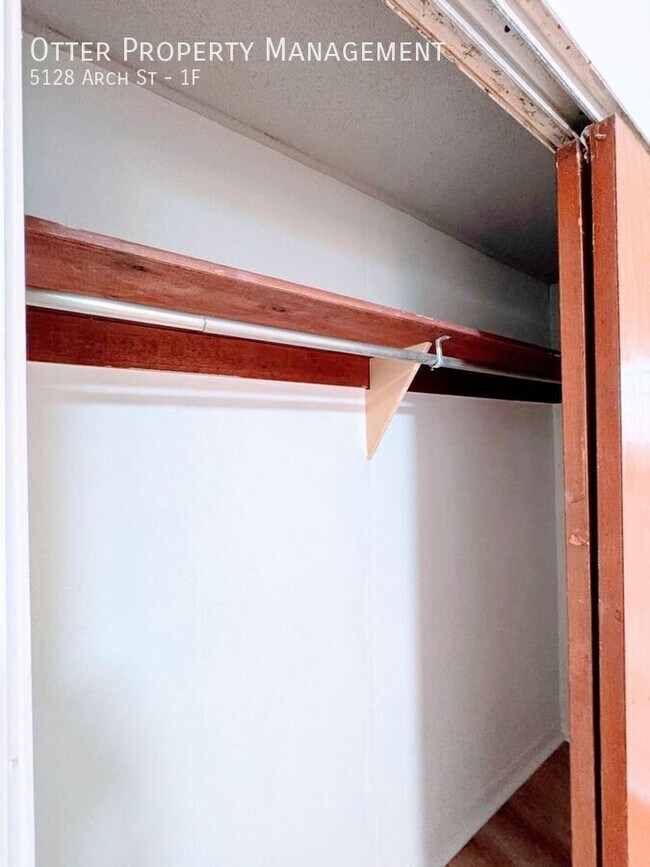 Building Photo - 5128 Arch St