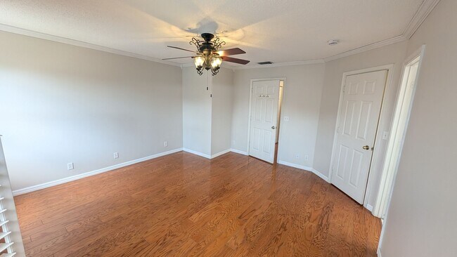 Building Photo - Luxury Gated Community Beautiful 3-Bedroom 2.5 Bath