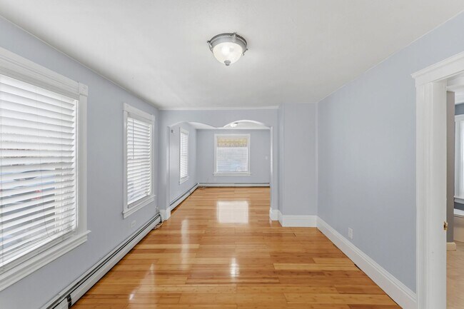 Building Photo - Pawtucket/Woodlawn Single Family Home - $2,695