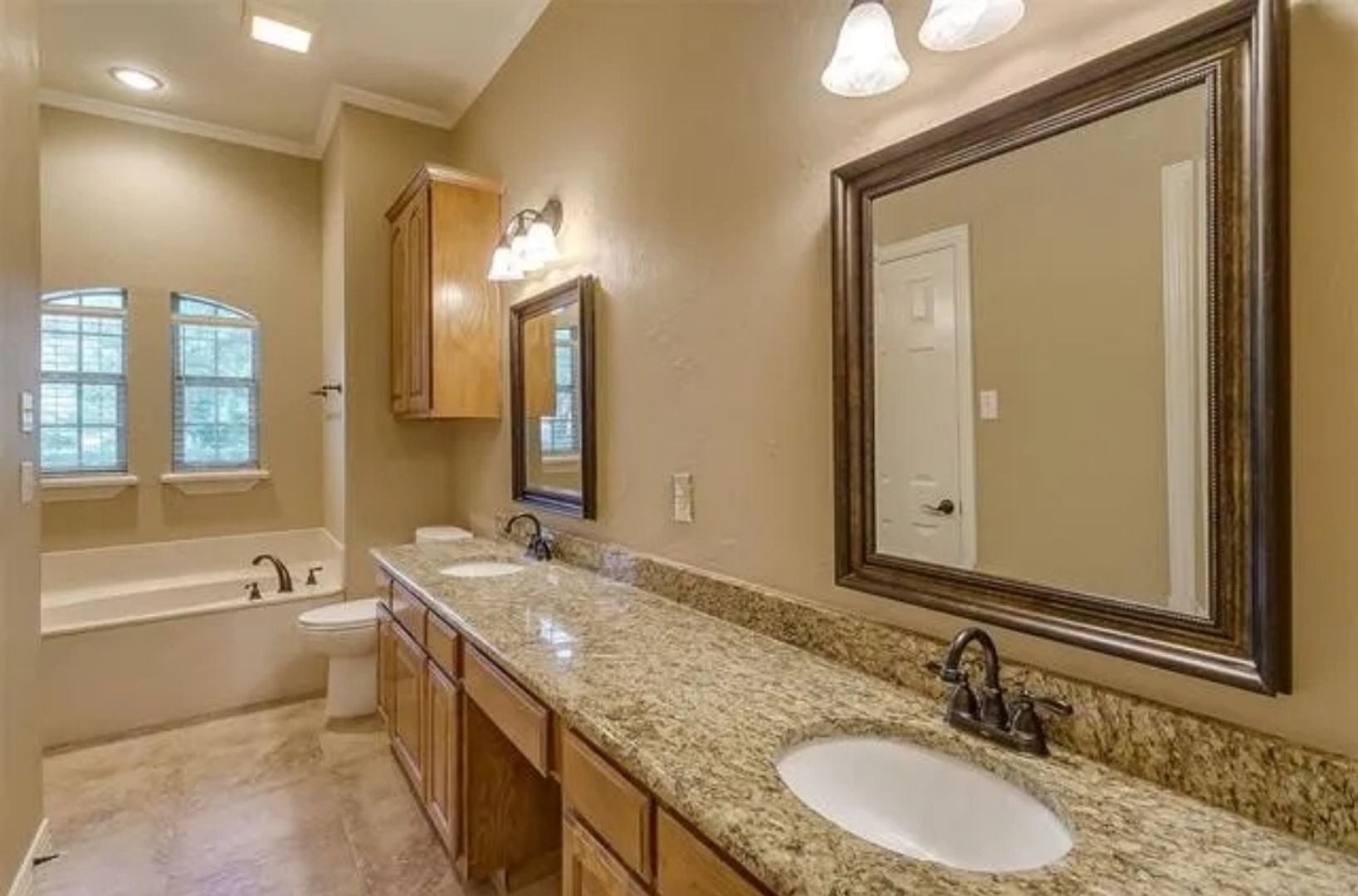 Building Photo - 4105 Timberbrook Ct