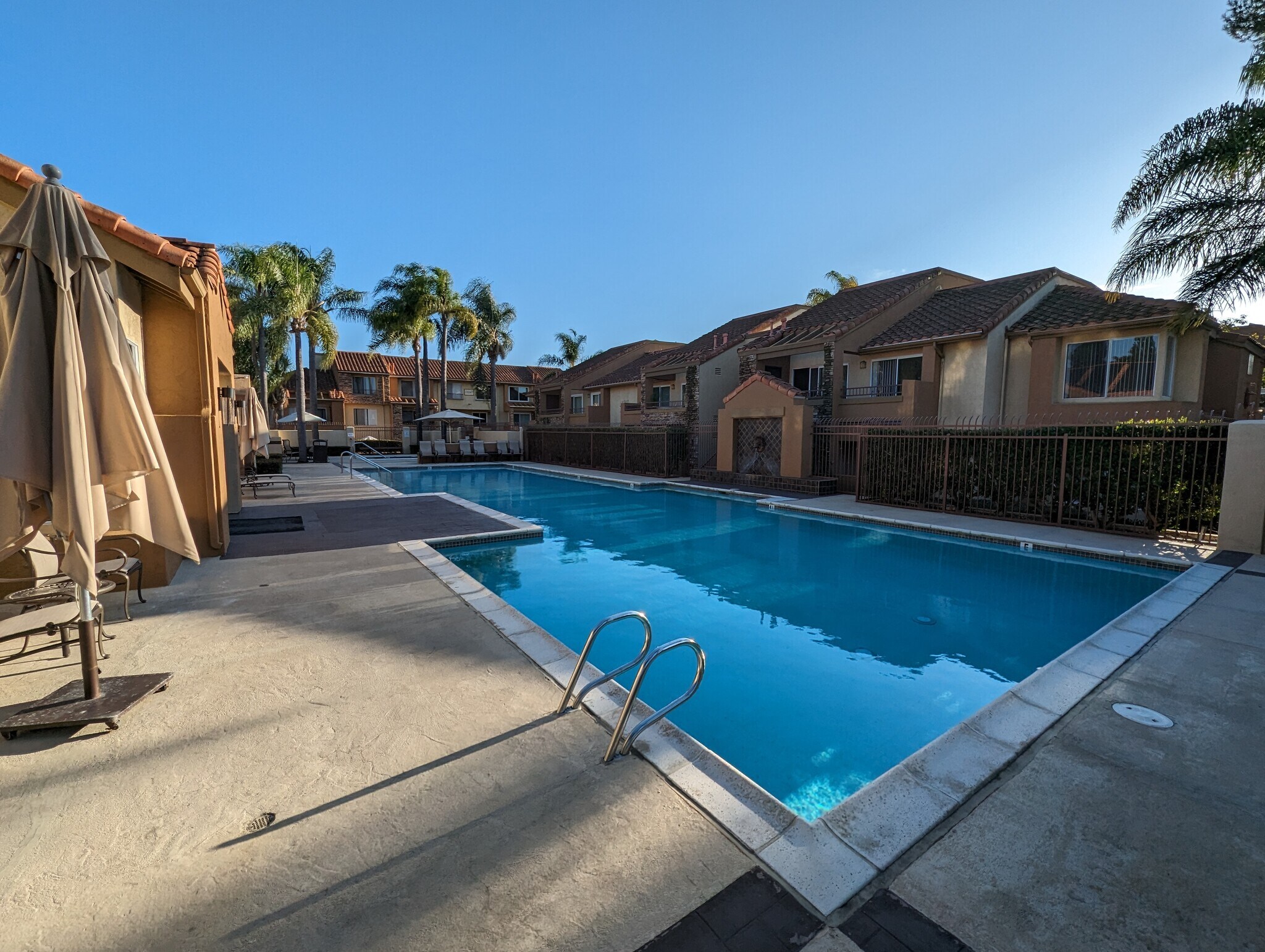 Building Photo - 15377 Maturin Dr