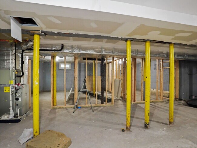 Building Photo - 3 Seaview Ave