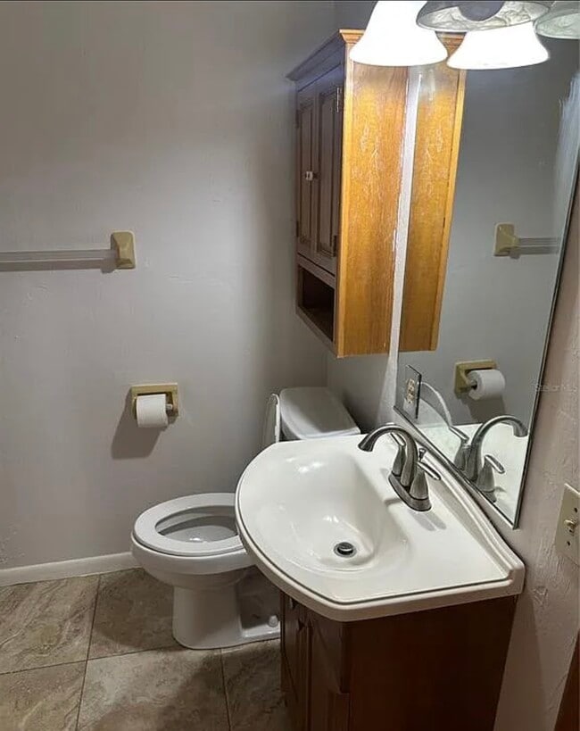 Primary Photo - 2145 NE 45th Ave