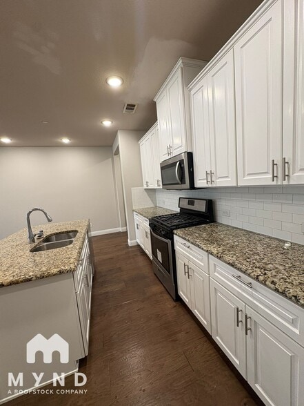 Building Photo - 4584 Titus Cir