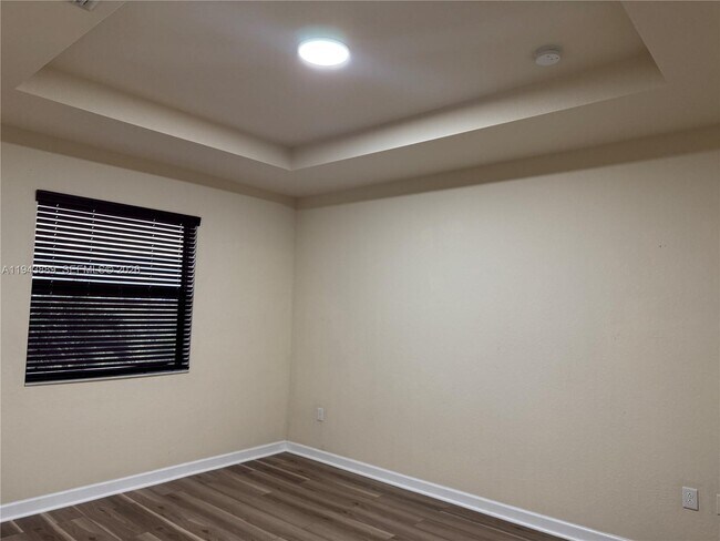 Building Photo - 9132 SW 227th Ln