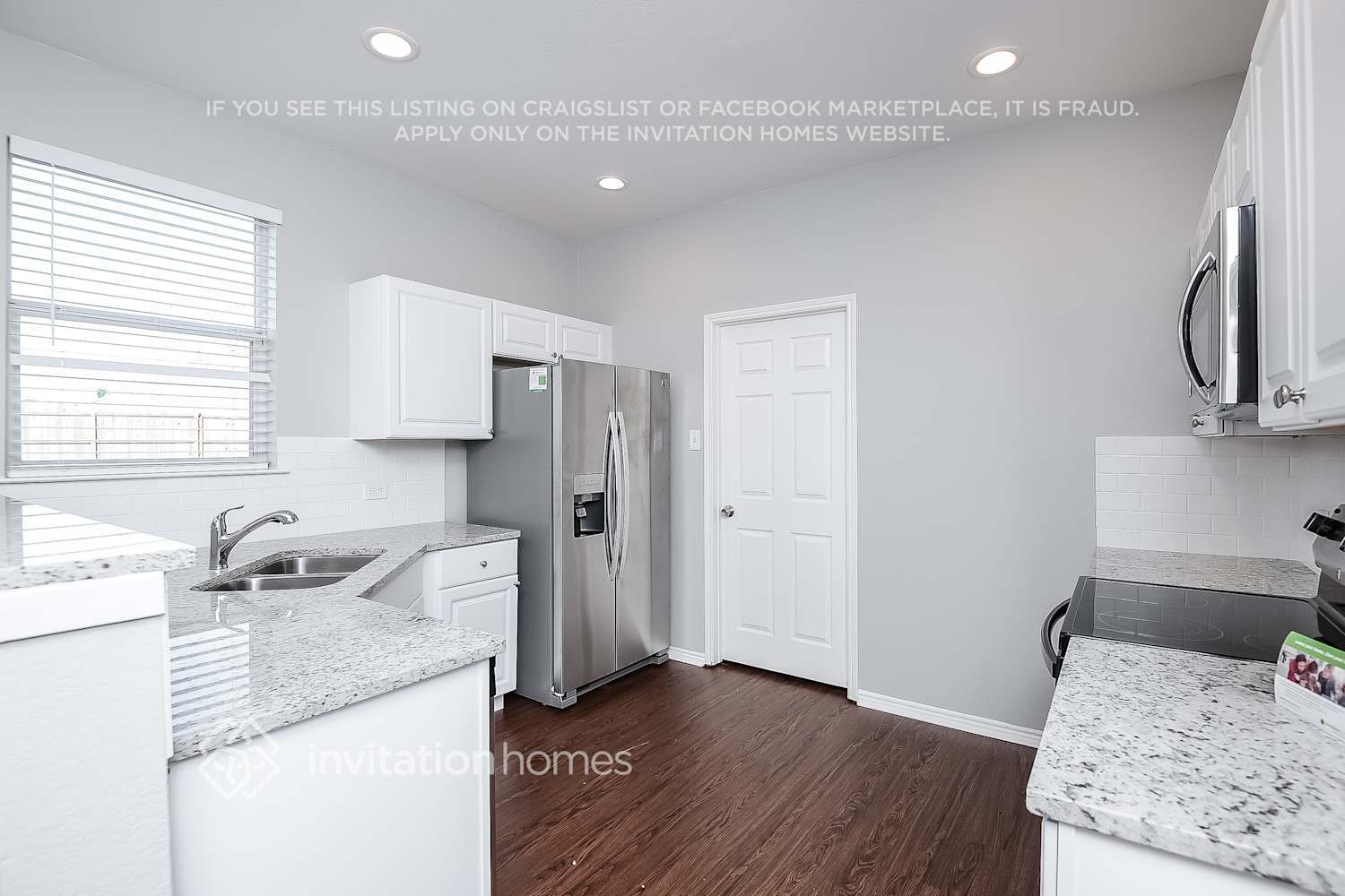 Building Photo - 11900 Brown Fox Dr