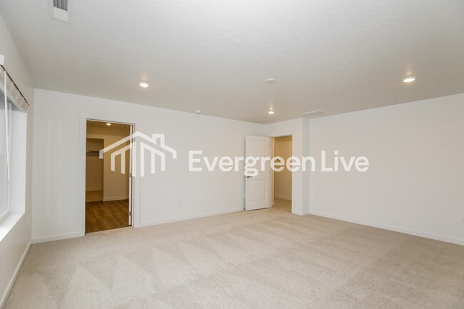 Building Photo - 4318 Portofino Wy