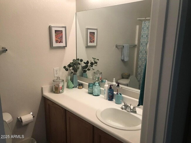 Building Photo - 2725 E Mine Creek Rd