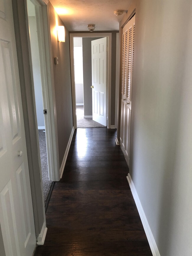 Building Photo - 1235 Morgan Ave