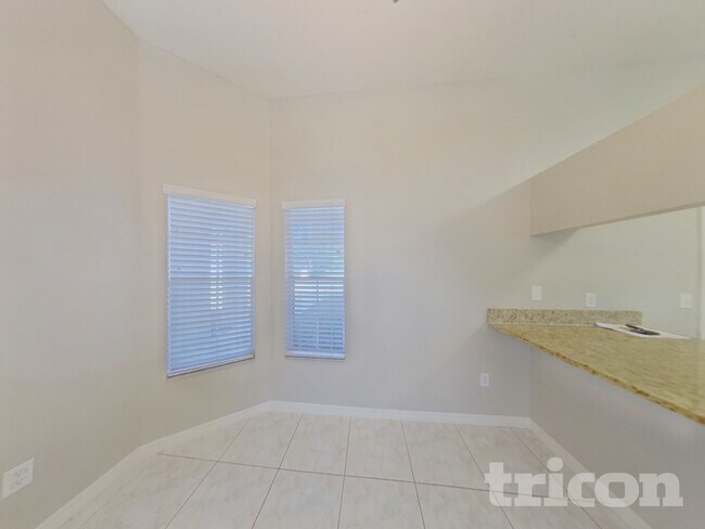 Building Photo - 831 Monroe Harbor Pl