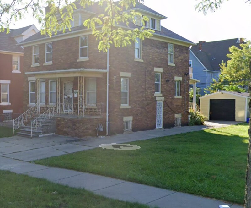 Building Photo - 216 Holbrook Ave