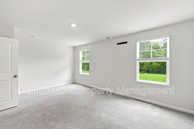 Building Photo - 2617 Chert Ln