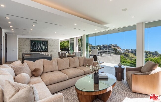 Building Photo - 1895 Rising Glen Rd