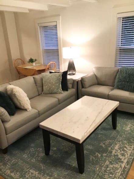 Building Photo - 60 Church St