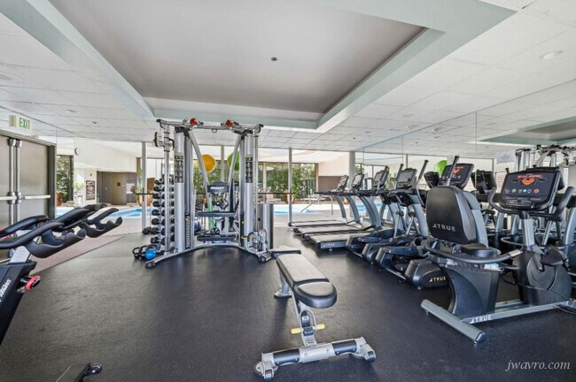 Building Photo - 1177 California St