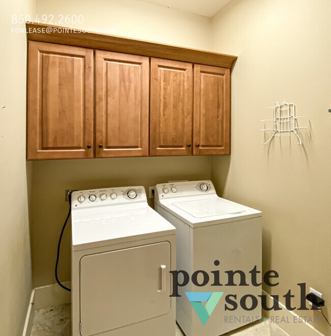 Building Photo - $500 OFF First Full Month's Rent!