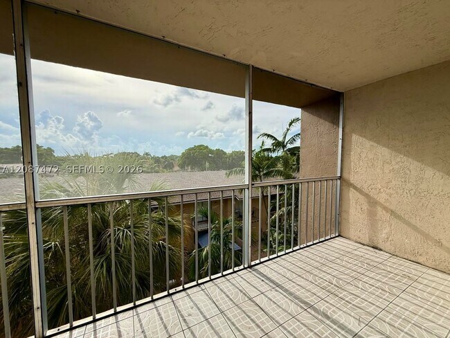 Building Photo - 17000 NW 67th Ave