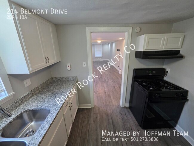 Building Photo - 214 Belmont Dr