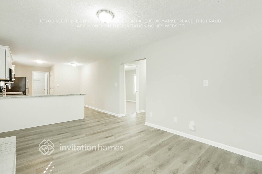 Building Photo - 251 Mediterranean Ln