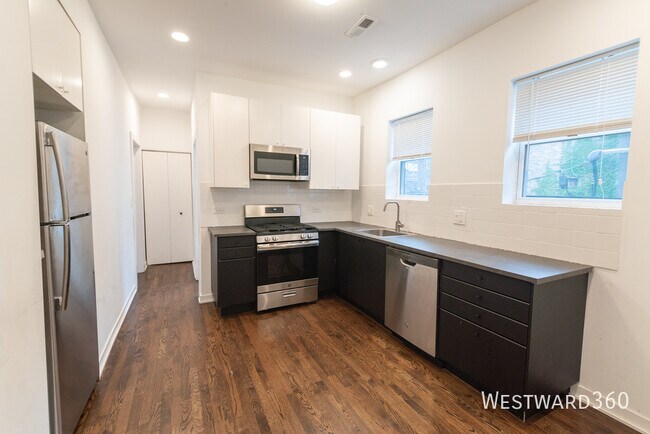 Building Photo - 1339 W Early Ave