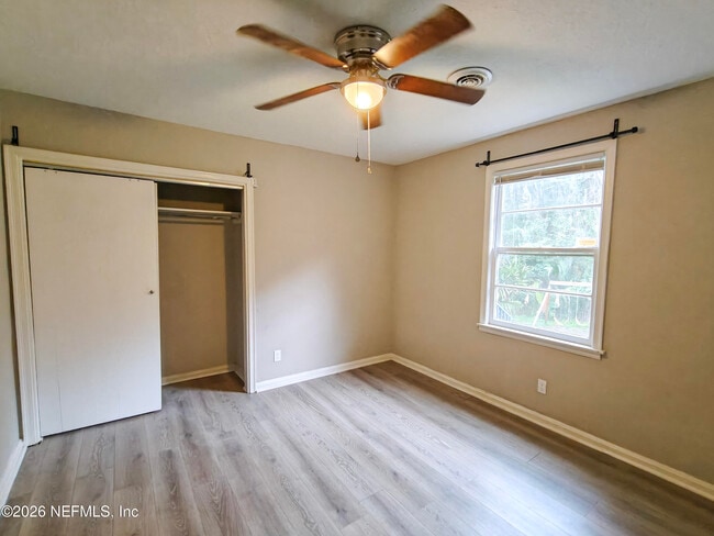 Building Photo - 1447 Lawrence Pl